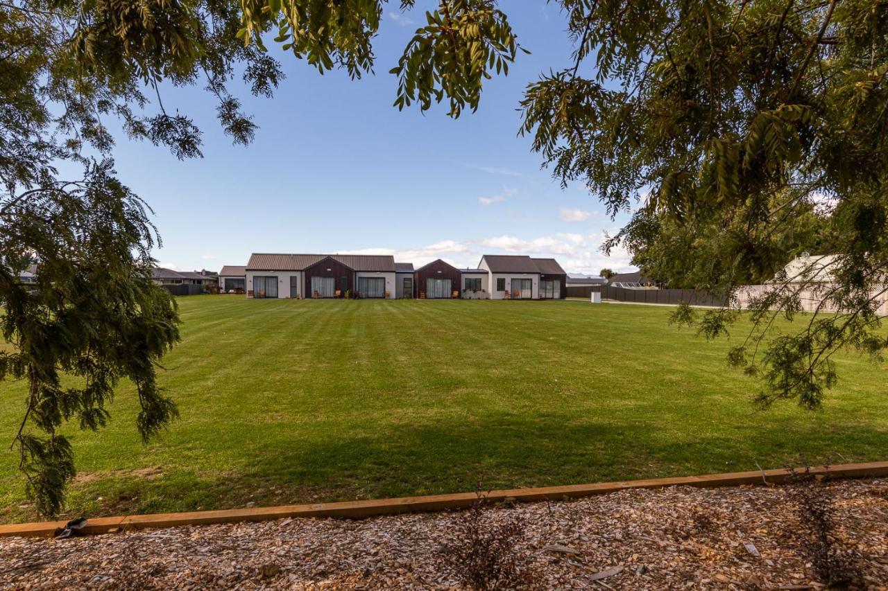 Motel Annies On Milford Te Anau Exterior foto